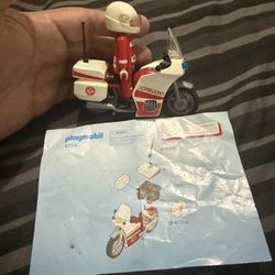 2005 Playmobil Ambulance Paramedic Motorcycle Motorbike 4224 No Box Complete