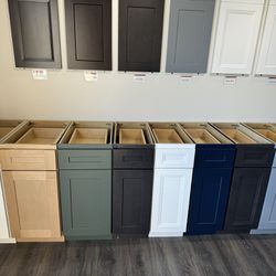 Kitchen Cabinets and Countertop 