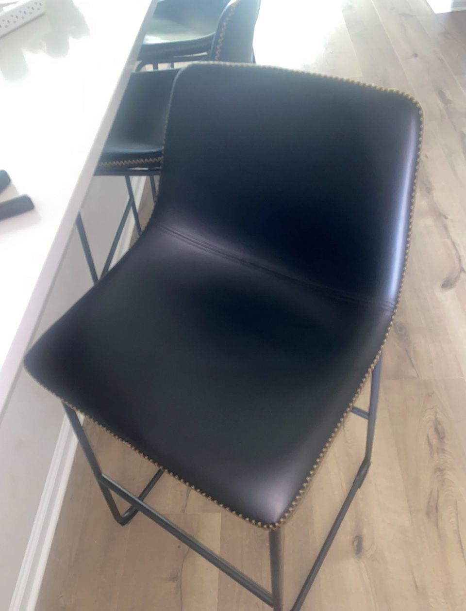 Bar stool type high chair