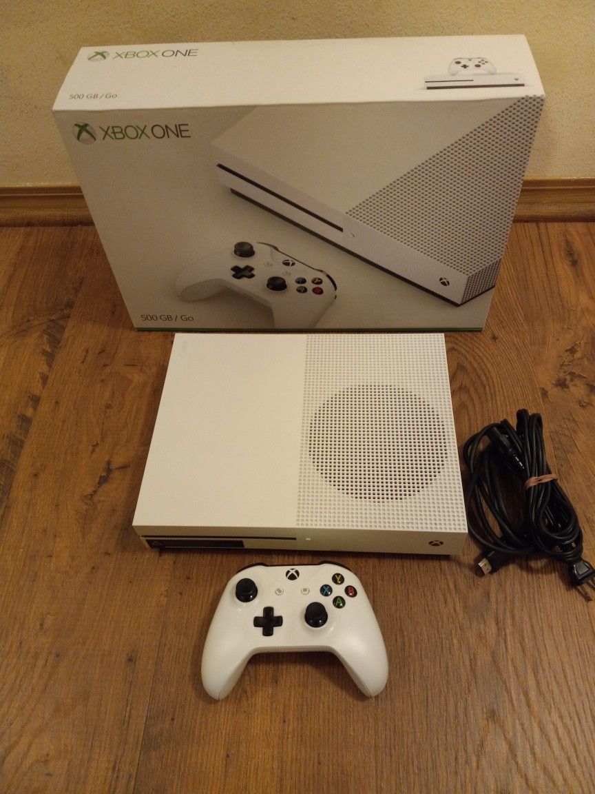 Like New Xbox One S 