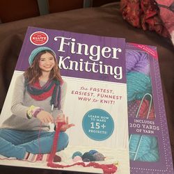 Klutz Finger Knitting Kit