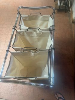 Laundry basket on wheels