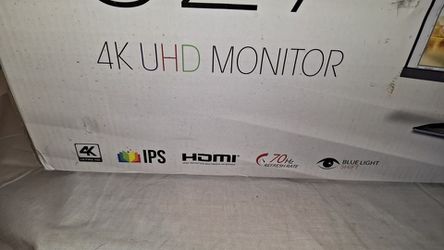 U275W-UPT 27 4K UHD Monitor