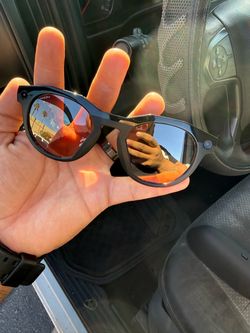 Oakley Meta HSTN