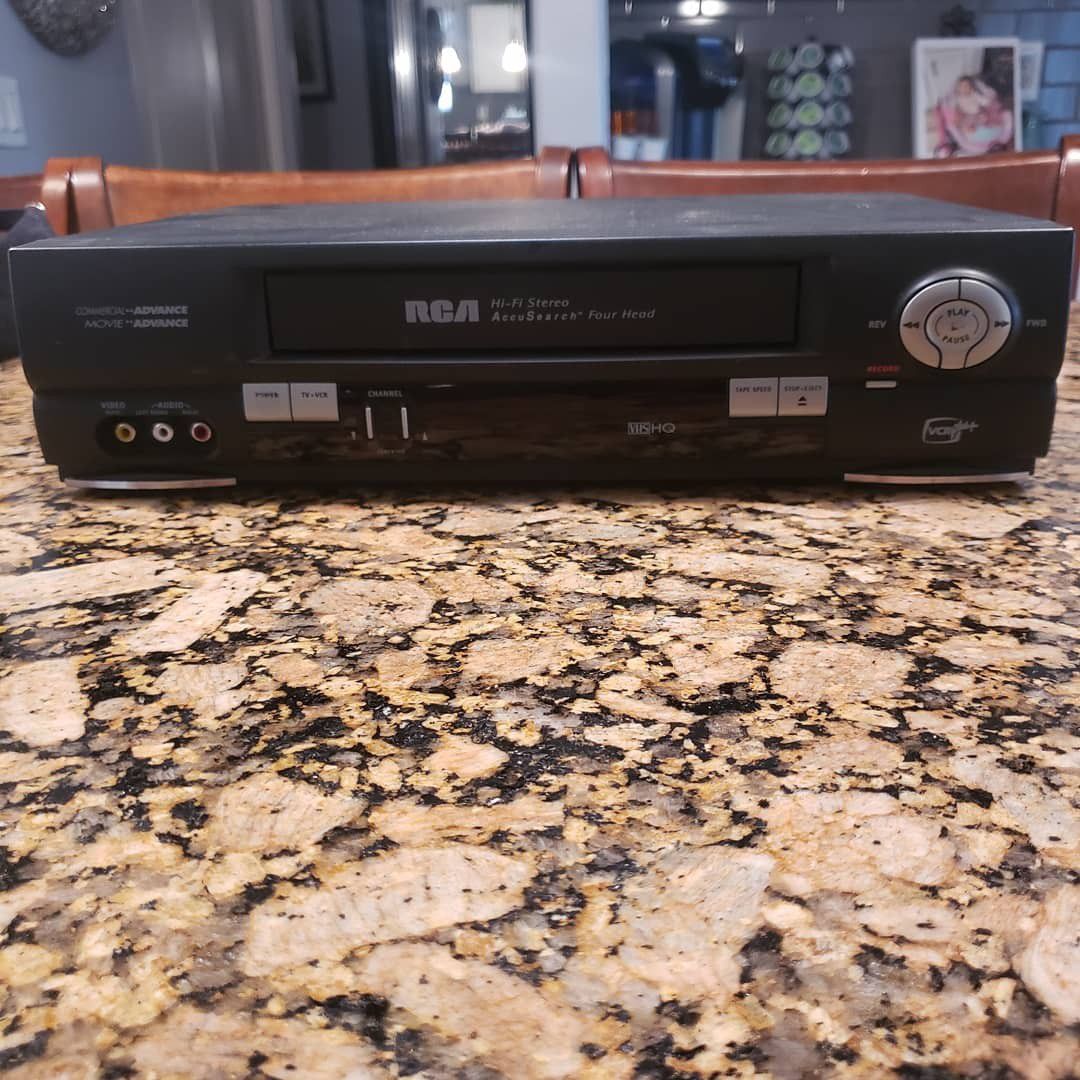 RCA VHS Player with Remote