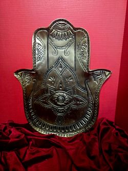 Vintage brass Hamsa hand tray, platter also known Hand of Fatima or Hand of Mary, 18"×14.5"