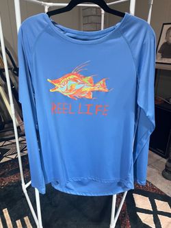 Women’s SPF Outdoor Shirt. Large