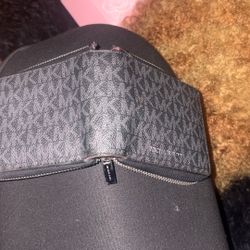 michael kors wallet