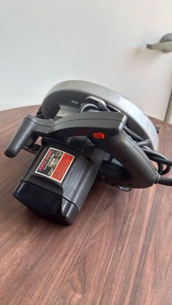 Skilsaw 2 1/4 HP / 7 1/4 “” circular saw