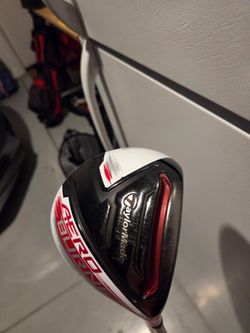 Taylormade Aeroburner Driver, Hybrid, 4 Iron