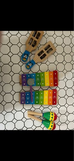 Disney Mickey Mouse Kids Wooden Music Instrument Set