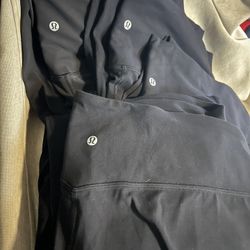 Lululemon Leggings Size 18 $15 each or $50 for all 4 of them 