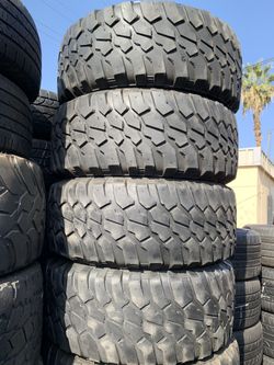 Used tires 35x12.50-20 mud terrain $300 all 4