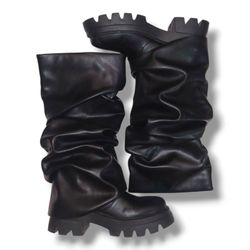 VOMIRA Slouchy Fold Over Boots - Round Toe, Wide Calf, Black Platform, Size 6.5