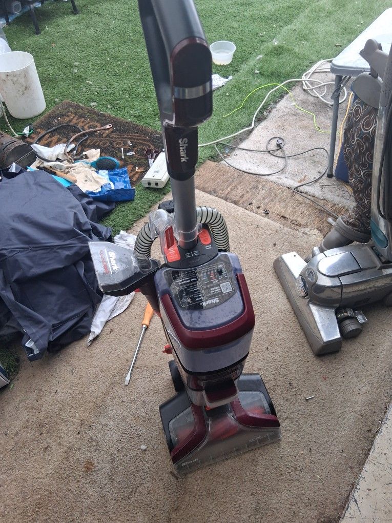 Shark carpet x perk Cleaning Machine