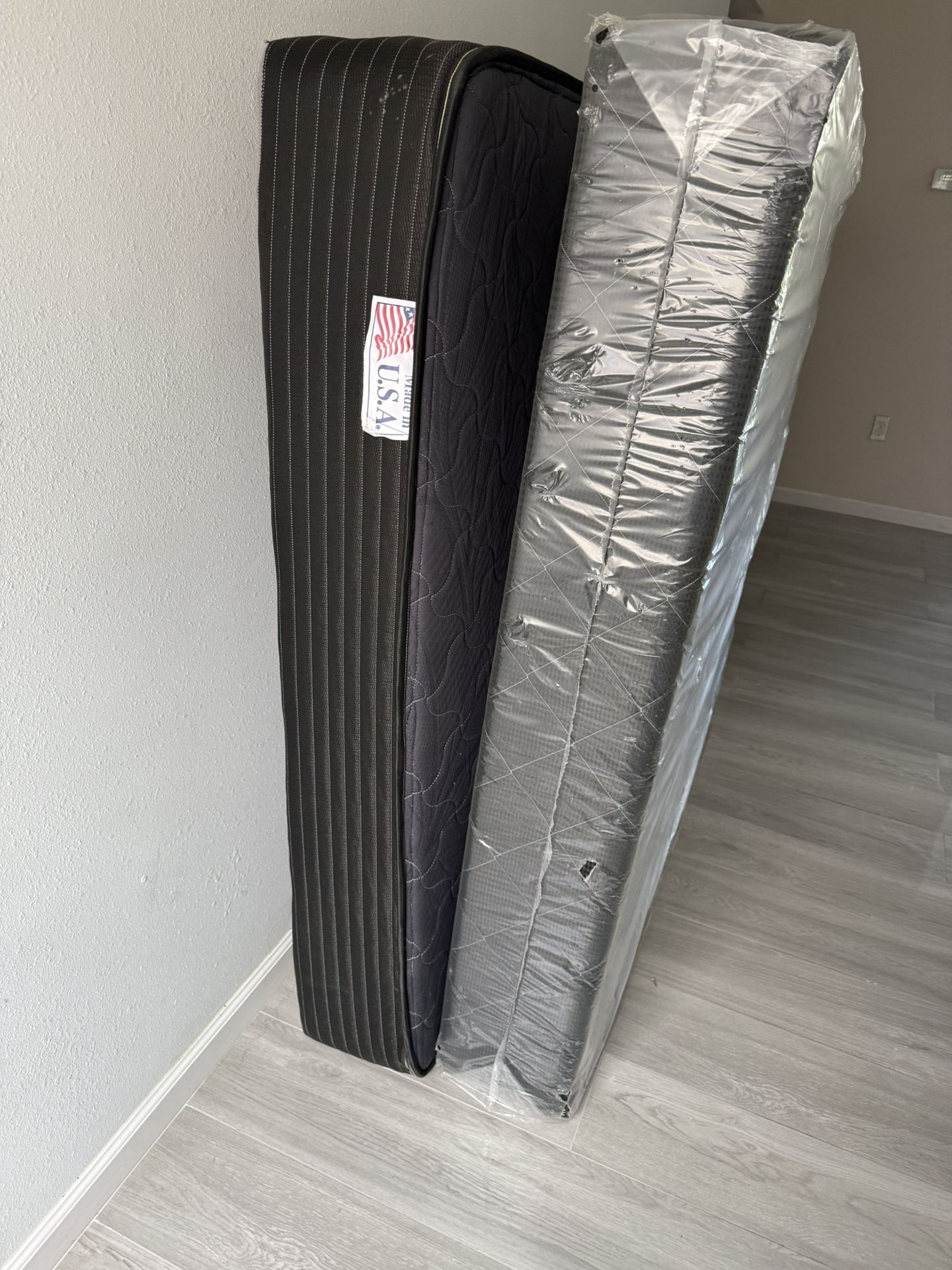 BRAND NEW QUEEN MATTRESS AND BOX SPRING 