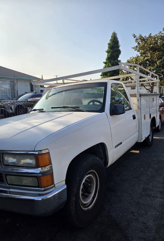 Chevy 3500