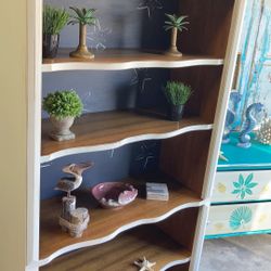 Stunning White Amd Lnavy Blue Shelf Reduced