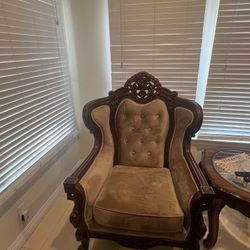 Traditional Furniture 