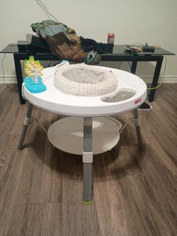 Baby bouncer