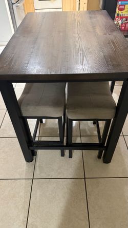 High Top Dining Set