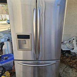 Kenmore Elite 25 Cubic Feet Stainless Steel Frenchdoor Refrigerator With Working Icemaker 