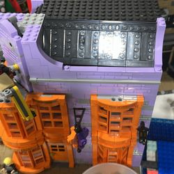 Diagon alley large Scale Lego Set