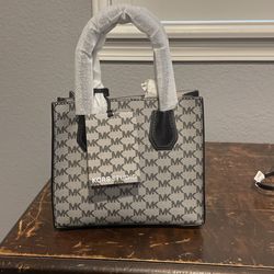 Brand new Michael Kors Purse
