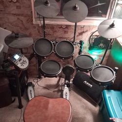 Alesis Nitro Mesh Electric Drum Kit