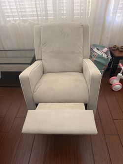 Rocking chair nursery recliner