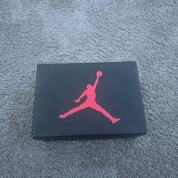 JORDAN 3 FIRE RED