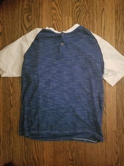 Broken Threads - Tee