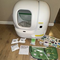 Brand New In Box Purobot Self Cleaning Cat Litter Box