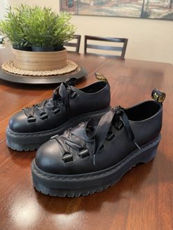 Dr. Martens CARAYA Platform Creepers