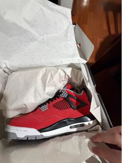 Jordan toro 4’s