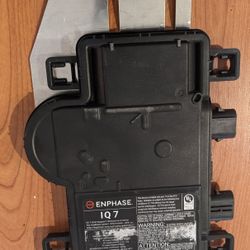 Enphase IQ7 Solar Energy Microinverter Inverter
