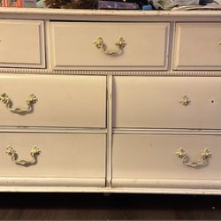 7 Drawer Dresser