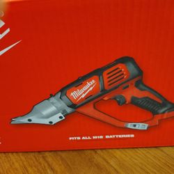 Milwaukee 18ga Double Cut Shears Tool Only M18