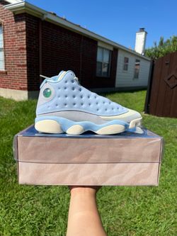 Jordan 13 solefly size 9