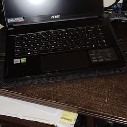 MSI GS66 Stealth I7 2070 MAX-Q 