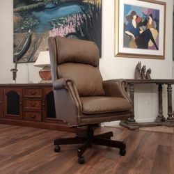 Brown Leather Executive Office Chair