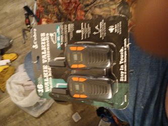 Chobra walkie talkit's sixteen mile range rechargeable