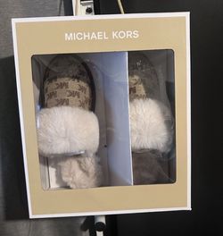 New Michael Kors womens tula scuff slippers