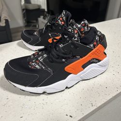 Nike hurache size 8