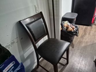 Dinning room table
