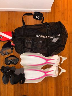 Scuba gear
