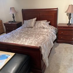 Bedroom set with Armoire 