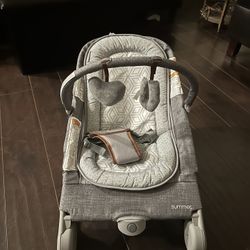 Vibrating Baby Rocker 