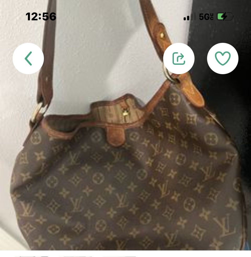 Louis Vuitton Purse 