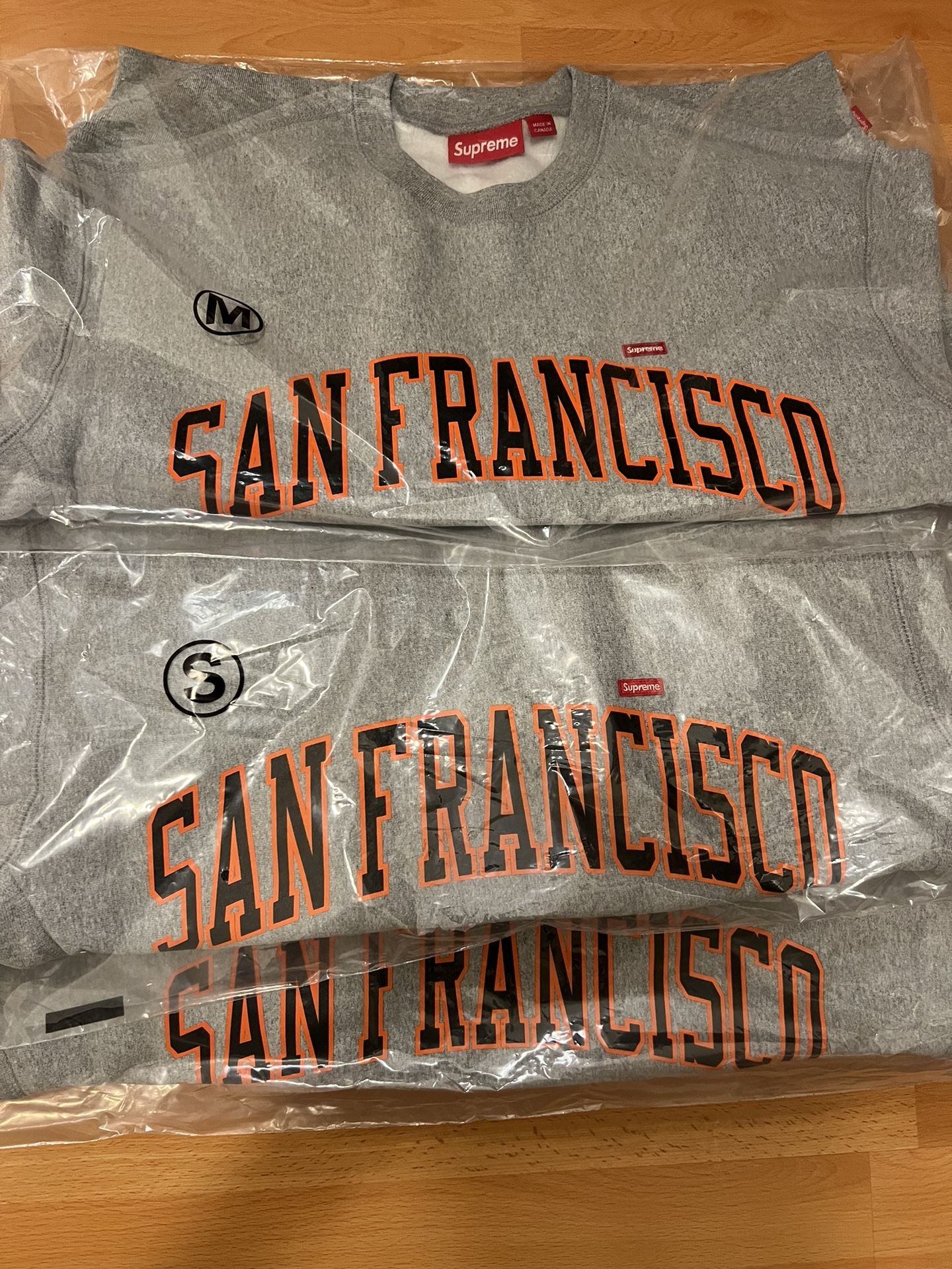 Supreme San Francisco Shop Small Box Crewneck 